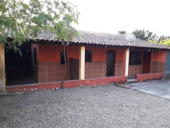 Imagem Casa com 1 Quarto à Venda, 450 m² em Monteiro (são Vicente) - Araruama Imagem Casa com 1 Quarto à Venda, 450 m² em Monteiro (são Vicente) - Araruama