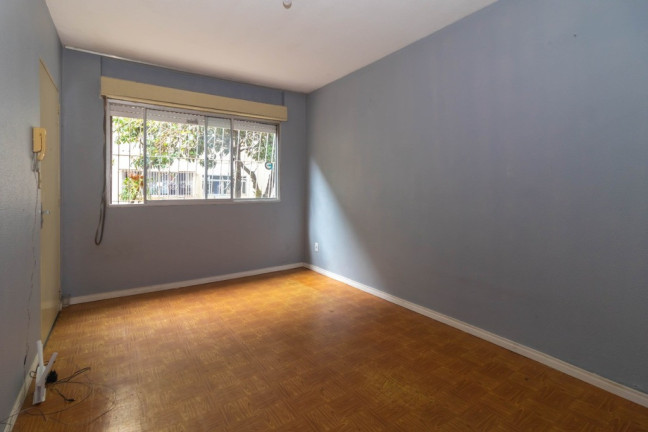 Imóvel com 1 Quarto à Venda,  em Jardim Planalto - Porto Alegre