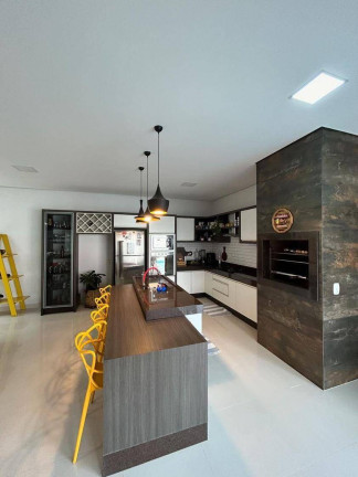Imagem Casa com 3 Quartos à Venda, 196 m² em Jd Tarumã - Tangará Da Serra Imagem Casa com 3 Quartos à Venda, 196 m² em Jd Tarumã - Tangará Da Serra