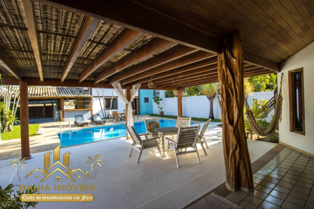 Imagem Casa com 4 Quartos à Venda, 525 m² em Taperapuan - Porto Seguro