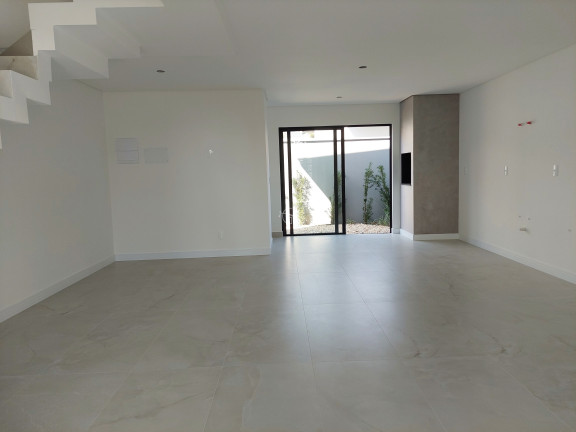 Imagem Casa com 3 Quartos à Venda, 108 m² em Saguaçu - Joinville Imagem Casa com 3 Quartos à Venda, 108 m² em Saguaçu - Joinville