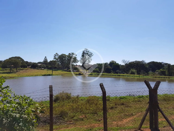 Imagem Chácara com 3 Quartos à Venda, 400 m² em Residencial Rio Verde - Goiânia Imagem Chácara com 3 Quartos à Venda, 400 m² em Residencial Rio Verde - Goiânia