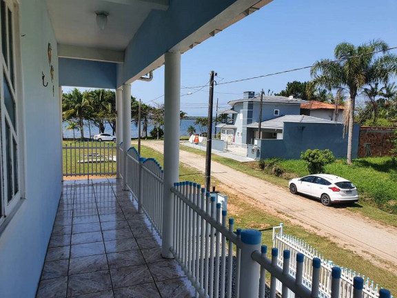 Imagem Casa com 3 Quartos à Venda, 138 m² em Pinheiros - Balneário Barra Do Sul