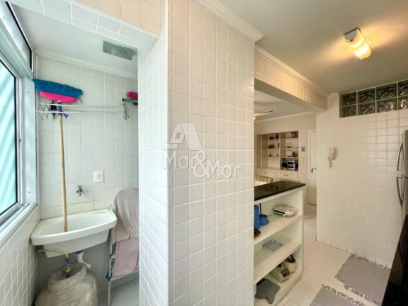Imagem Apartamento com 2 Quartos à Venda, 65 m² em Pitangueiras - Guarujá