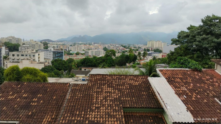 Imagem Apartamento com 3 Quartos à Venda, 96 m² em Pechincha - Rio De Janeiro