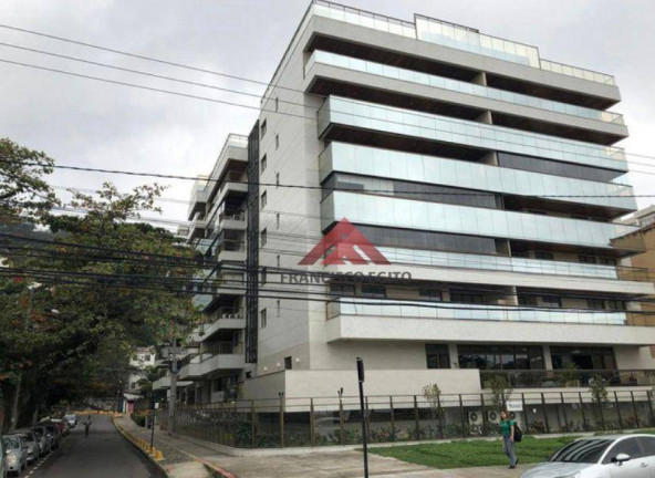 Apartamento com 3 Quartos à Venda, 118 m² em Charitas - Niterói
