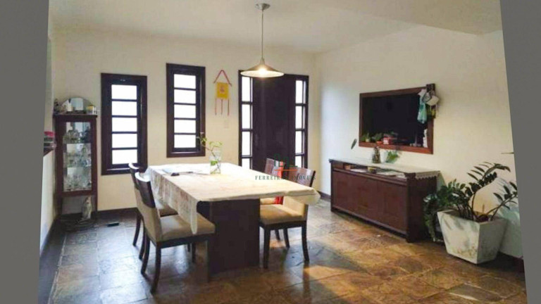 Imagem Casa com 3 Quartos à Venda, 405 m² em Itaipu - Niterói