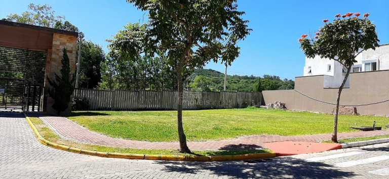 Imagem Terreno à Venda, 353 m² em Tomazetti - Santa Maria Imagem Terreno à Venda, 353 m² em Tomazetti - Santa Maria