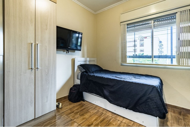 Imagem Apartamento com 3 Quartos à Venda, 134 m² em Vila Ipiranga - Porto Alegre