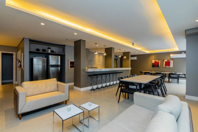Imagem Imóvel com 3 Quartos à Venda, 182 m² em Menino Deus - Porto Alegre Imagem Imóvel com 3 Quartos à Venda, 182 m² em Menino Deus - Porto Alegre