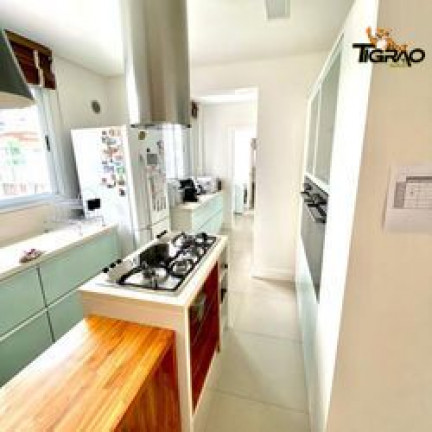 Imagem Apartamento com 2 Quartos à Venda, 158 m² em Centro - Balneário Camboriú
