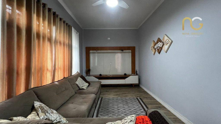Imagem Casa com 3 Quartos à Venda, 185 m² em Vila Assunção - Praia Grande Imagem Casa com 3 Quartos à Venda, 185 m² em Vila Assunção - Praia Grande