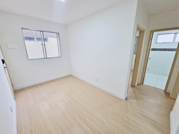 Imagem Apartamento com 2 Quartos à Venda, 46 m² em Guilhermina - Praia Grande Imagem Apartamento com 2 Quartos à Venda, 46 m² em Guilhermina - Praia Grande