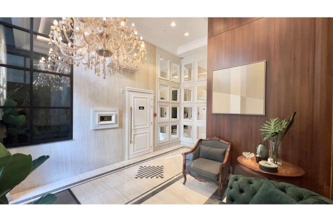 Imagem Imóvel com 4 Quartos à Venda, 138 m² em Centro - Balneário Camboriú Imagem Imóvel com 4 Quartos à Venda, 138 m² em Centro - Balneário Camboriú