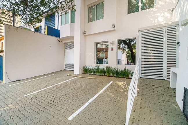 Imagem Casa com 1 Quarto à Venda, 272 m² em Pinheiros - São Paulo Imagem Casa com 1 Quarto à Venda, 272 m² em Pinheiros - São Paulo