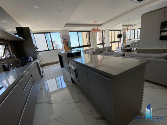 Imagem Apartamento com 3 Quartos à Venda, 154 m² em Centro - Balneário Camboriú Imagem Apartamento com 3 Quartos à Venda, 154 m² em Centro - Balneário Camboriú