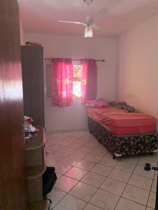 Imagem Casa com 3 Quartos à Venda, 74 m² em Residencial Mombaça - Pindamonhangaba