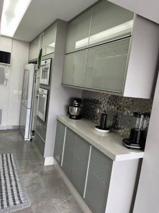 Imagem Apartamento com 3 Quartos à Venda, 151 m²