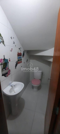 Imagem Sobrado com 2 Quartos à Venda, 73 m² em Forquilhas - São José