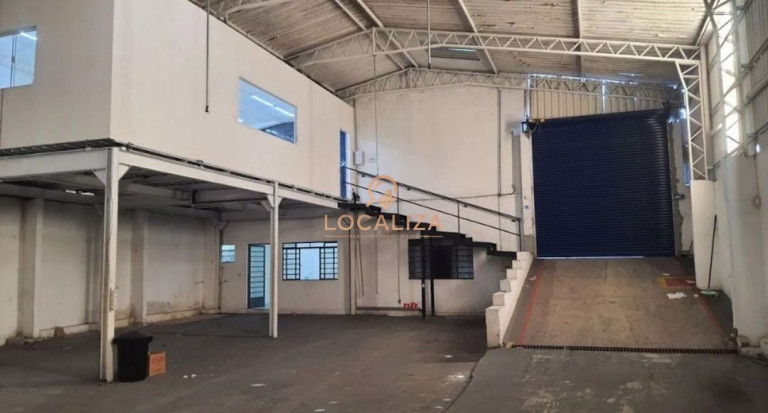 Galpão para Alugar, 550 m² em Jardim Satélite - São José Dos Campos