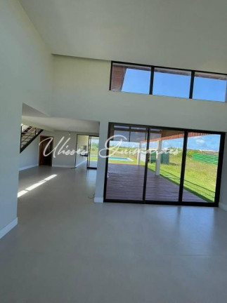 Imagem Casa com 5 Quartos à Venda, 304 m² em Praia Do Forte - Mata De São João Imagem Casa com 5 Quartos à Venda, 304 m² em Praia Do Forte - Mata De São João