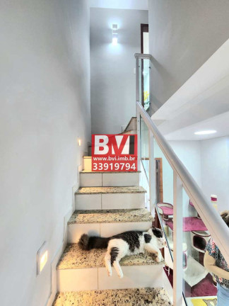 Imagem Casa com 2 Quartos à Venda, 90 m² em Irajá - Rio De Janeiro Imagem Casa com 2 Quartos à Venda, 90 m² em Irajá - Rio De Janeiro