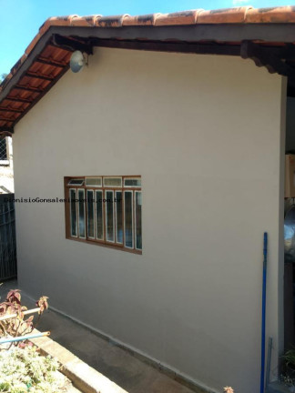 Imagem Chácara com 2 Quartos à Venda, 106 m² em Laranjeira De Caldas - Poços De Caldas