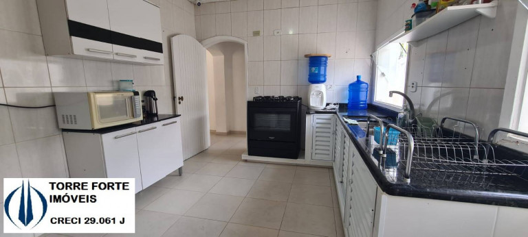 Imagem Casa com 4 Quartos à Venda, 250 m² em Jardim Enseada - Guarujá