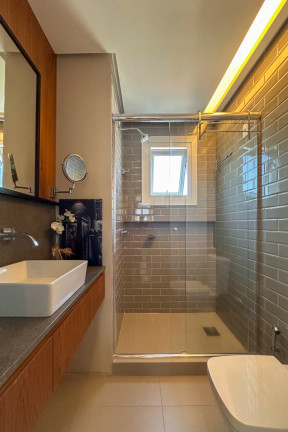 Imagem Apartamento com 2 Quartos à Venda, 75 m² em Petrópolis - Porto Alegre Imagem Apartamento com 2 Quartos à Venda, 75 m² em Petrópolis - Porto Alegre