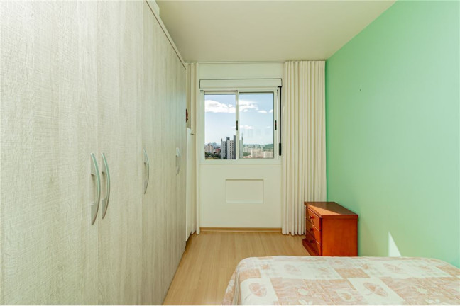 Imagem Imóvel com 2 Quartos à Venda, em Jardim Carvalho - Porto Alegre Imagem Imóvel com 2 Quartos à Venda, em Jardim Carvalho - Porto Alegre