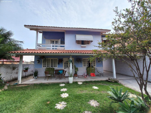 Casa com 4 Quartos à Venda, 360 m² em Maravista -itaipu - Niterói