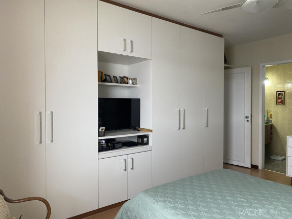 Imagem Apartamento com 3 Quartos à Venda, 152 m² em Icaraí - Niterói