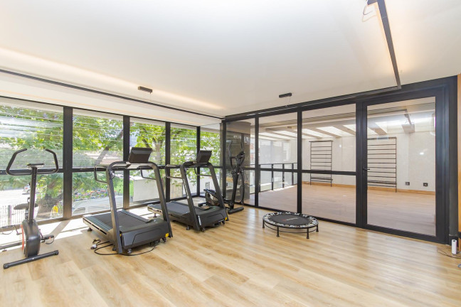 Imagem Kitnet com 1 Quarto à Venda, 23 m² em Centro - Curitiba