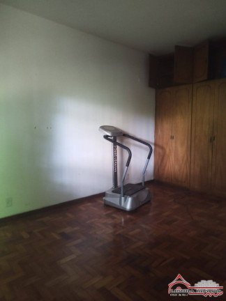 Imagem Casa com 3 Quartos para Alugar, em Centro - Jacareí Imagem Casa com 3 Quartos para Alugar, em Centro - Jacareí
