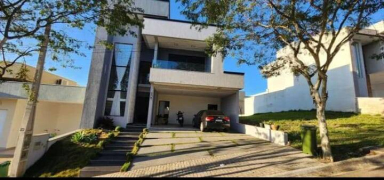 Cobertura com 4 Quartos à Venda,  em Jacareí