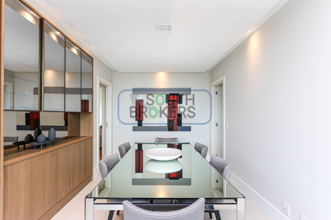 Imagem Apartamento com 3 Quartos à Venda, 176 m² em Cabral - Curitiba Imagem Apartamento com 3 Quartos à Venda, 176 m² em Cabral - Curitiba