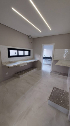 Imagem Casa com 4 Quartos à Venda, 693 m² em Condomínio Florais Itália - Cuiabá