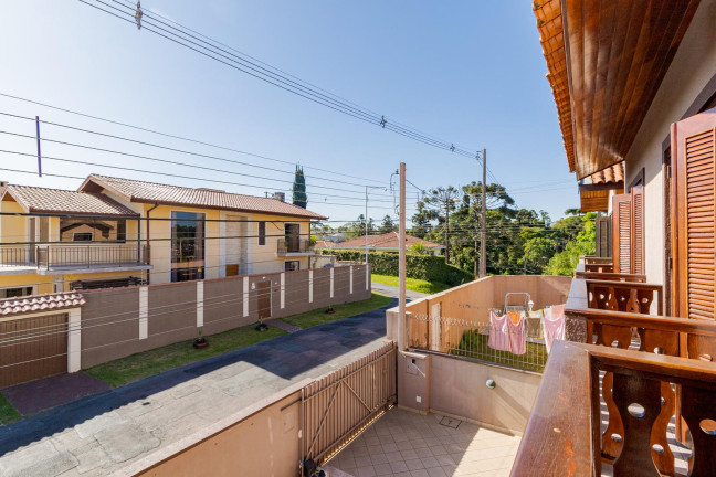 Imagem Casa com 3 Quartos à Venda, 129 m² em Santo Inácio - Curitiba Imagem Casa com 3 Quartos à Venda, 129 m² em Santo Inácio - Curitiba