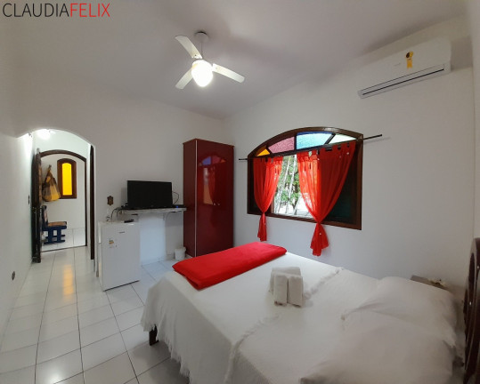 Imagem Imóvel com 5 Quartos para Alugar, 320 m² em Canto Do Forte - Praia Grande Imagem Imóvel com 5 Quartos para Alugar, 320 m² em Canto Do Forte - Praia Grande