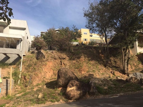 Terreno à Venda, 450 m² em Condomínio água Verde - Atibaia