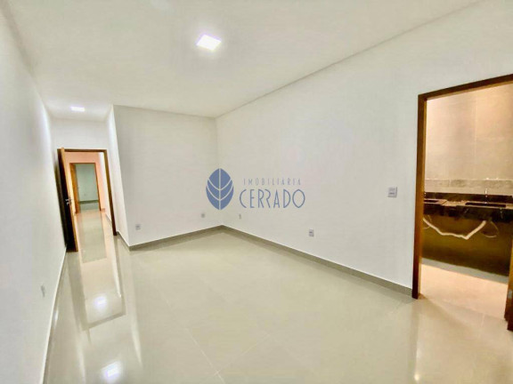 Imagem Casa com 3 Quartos à Venda, 200 m² em Cidade Universitária - Anápolis