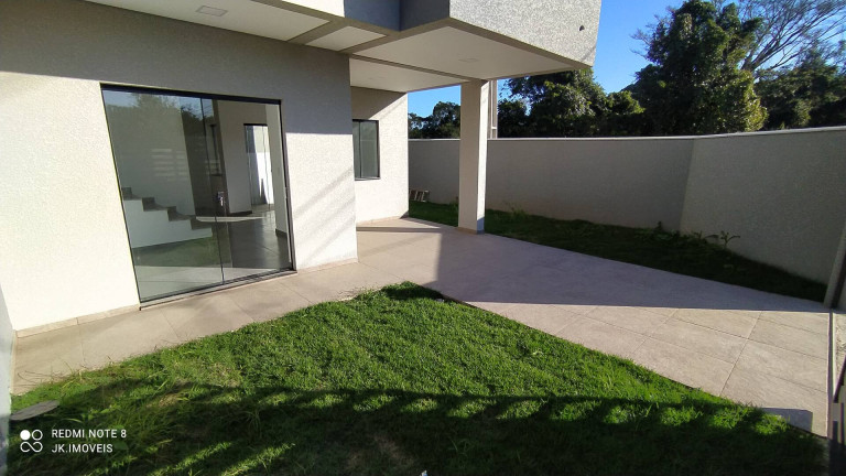 Imagem Sobrado com 3 Quartos à Venda, 89 m² em Balneário Santa Clara - Itapoá