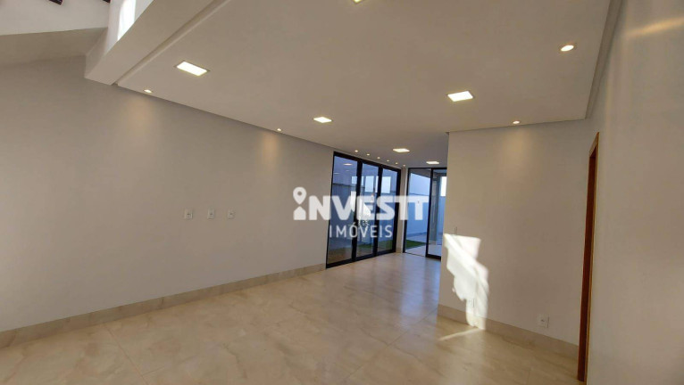 Imagem Sobrado com 4 Quartos à Venda, 250 m² em Jardins Capri - Senador Canedo Imagem Sobrado com 4 Quartos à Venda, 250 m² em Jardins Capri - Senador Canedo