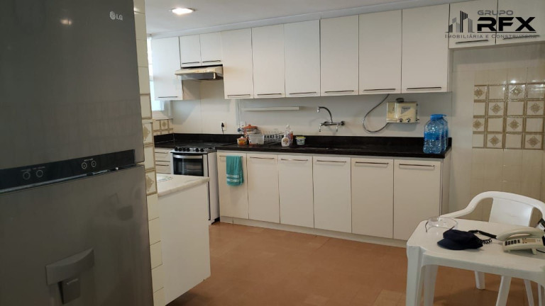Foto do imóvel Apartamento com 4 Quartos à Venda, 145 m² em Ingá - Niterói