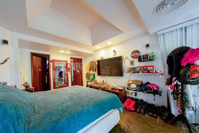 Imagem Casa com 6 Quartos à Venda, 1.500 m² em Itaipu - Niterói Imagem Casa com 6 Quartos à Venda, 1.500 m² em Itaipu - Niterói