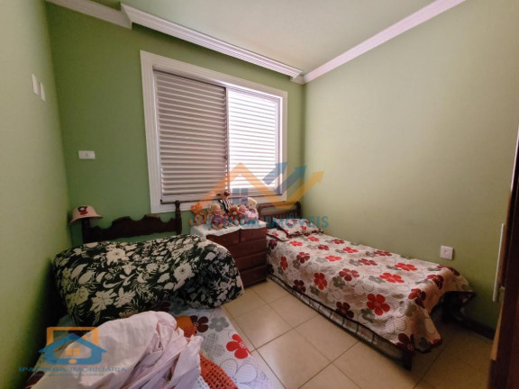 Imagem Apartamento com 4 Quartos à Venda, 330 m² em Centro - Vale Verde
