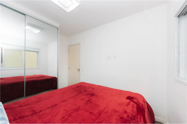 Imagem Imóvel com 2 Quartos à Venda, em Aclimação - São Paulo Imagem Imóvel com 2 Quartos à Venda, em Aclimação - São Paulo