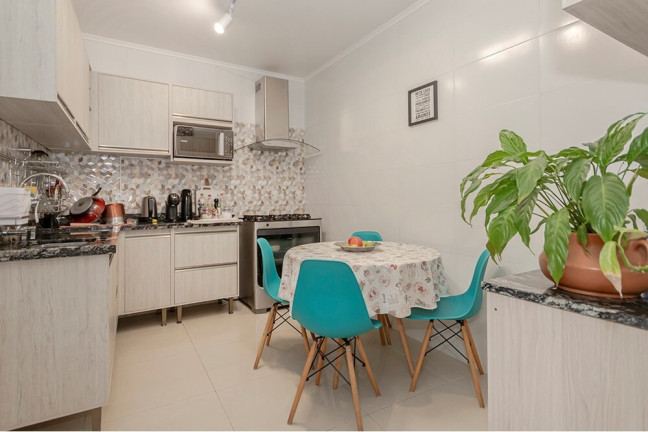 Imagem Imóvel com 3 Quartos à Venda, 101 m² em Jardim São Pedro - Porto Alegre Imagem Imóvel com 3 Quartos à Venda, 101 m² em Jardim São Pedro - Porto Alegre