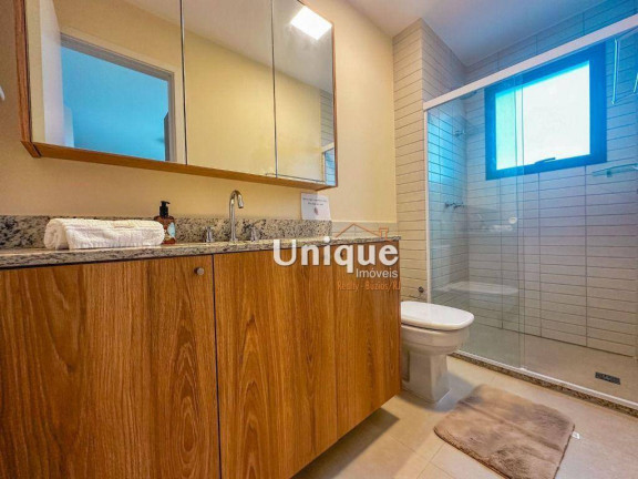 Imagem Casa com 4 Quartos para Temporada, 203 m² em Aretê  - Armação Dos Búzios