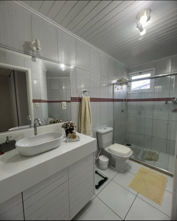 Imagem Casa com 4 Quartos à Venda, 500 m² em Vilas Do Atlântico - Lauro De Freitas Imagem Casa com 4 Quartos à Venda, 500 m² em Vilas Do Atlântico - Lauro De Freitas